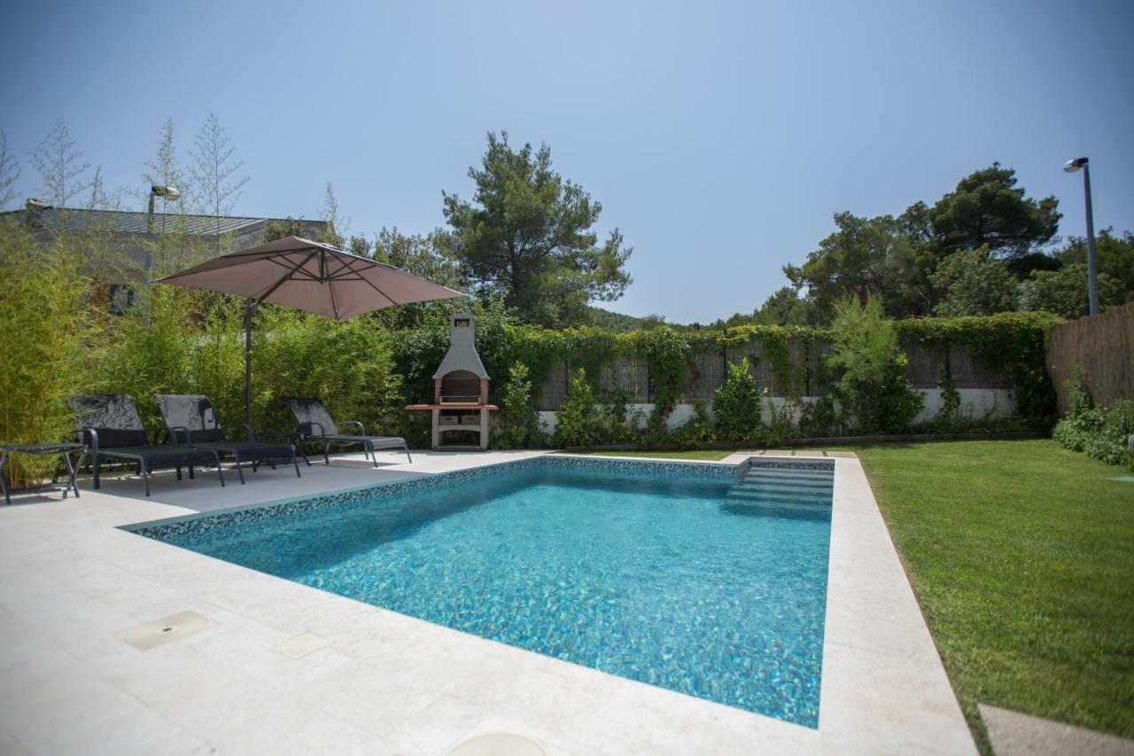 Luxury Apartment With Private Heated Pool ชิเบนิก ภายนอก รูปภาพ